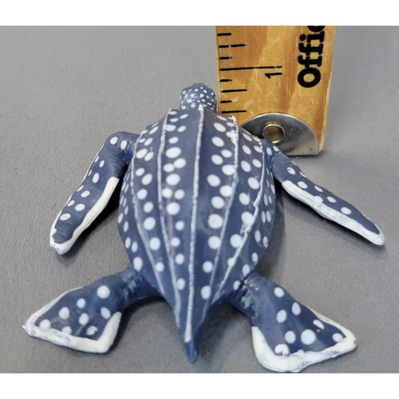 Leatherback Sea Turtle Figure Blue White Polka Dot PVC Toy Ocean Marine Life Toy - Picture 11 of 11